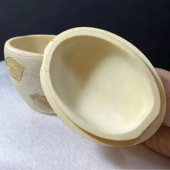 SOLD Croscill Seashell “Beach Haven” Pearly Trinket Jar Box w/ Lid Bath Vanity - Picture 12 of 13